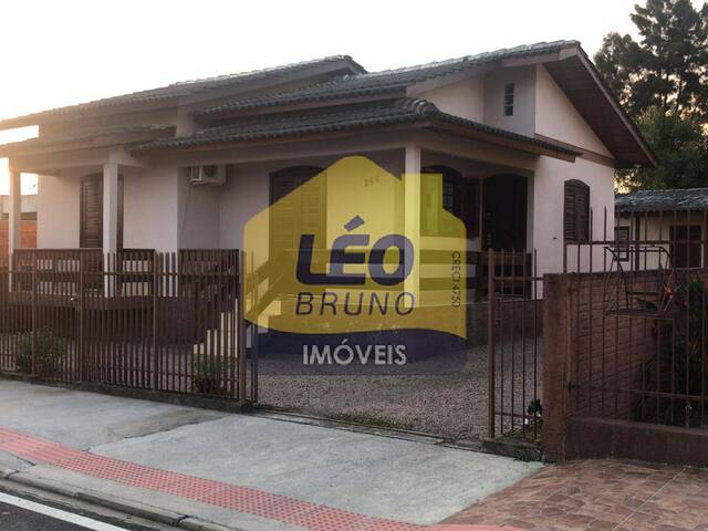 #240 - Casa para Venda em Criciúma - SC