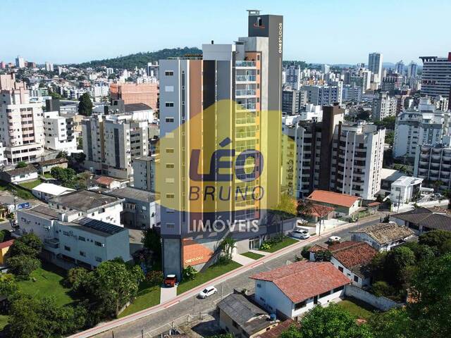 Apartamento para Venda em Criciúma - 3