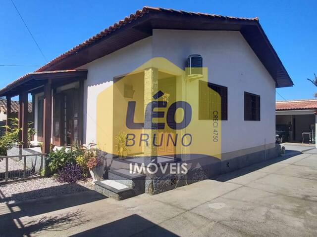 #1543 - Casa para Venda em Criciúma - SC