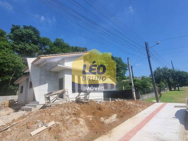 #2026 - Casa para Venda em Criciúma - SC - 3