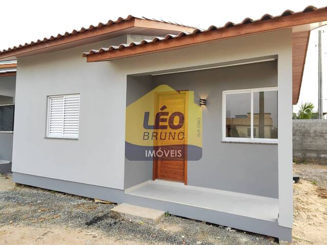 #2033 - Casa para Venda em Criciúma - SC - 3