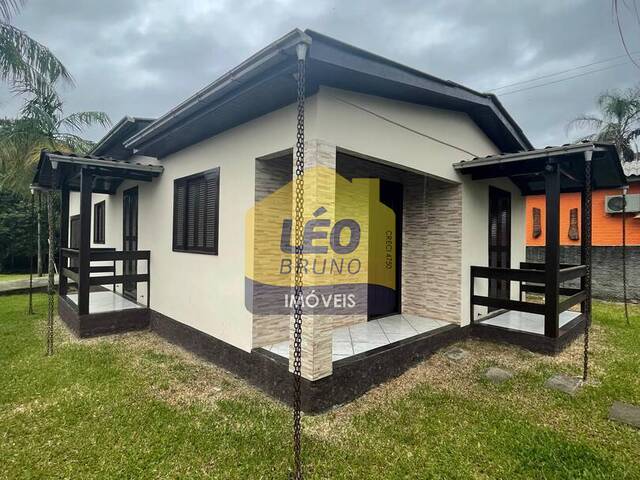 #2050 - Casa para Venda em Forquilhinha - SC - 1
