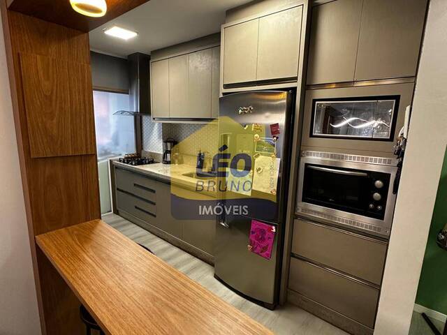 #2055 - Apartamento para Venda em Criciúma - SC - 1
