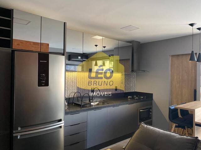#2083 - Apartamento para Venda em Criciúma - SC - 1