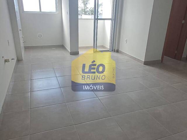 #2088 - Apartamento para Venda em Criciúma - SC - 2