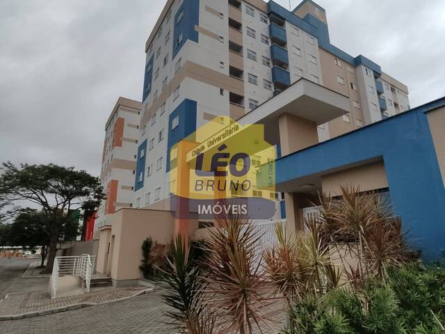 #2111 - Apartamento para Venda em Criciúma - SC - 1