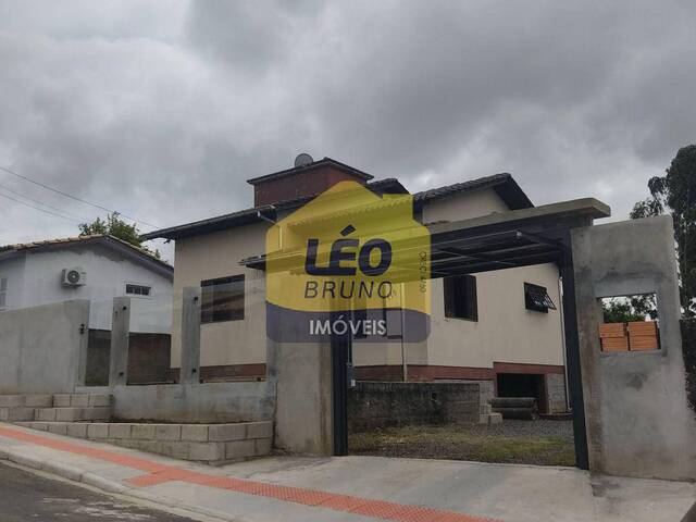 #2123 - Casa para Venda em Criciúma - SC - 2