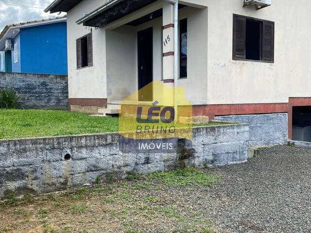 #2123 - Casa para Venda em Criciúma - SC - 3