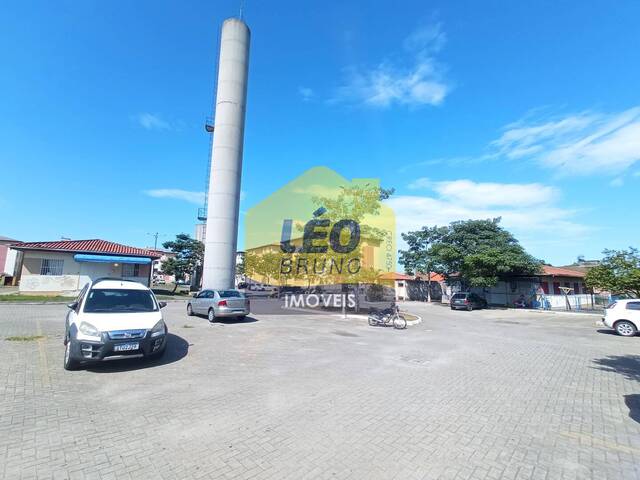 #2124 - Apartamento para Venda em Criciúma - SC - 2