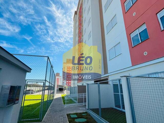 #2139 - Apartamento para Venda em Criciúma - SC - 2