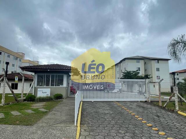 #2143 - Apartamento para Venda em Criciúma - SC - 2