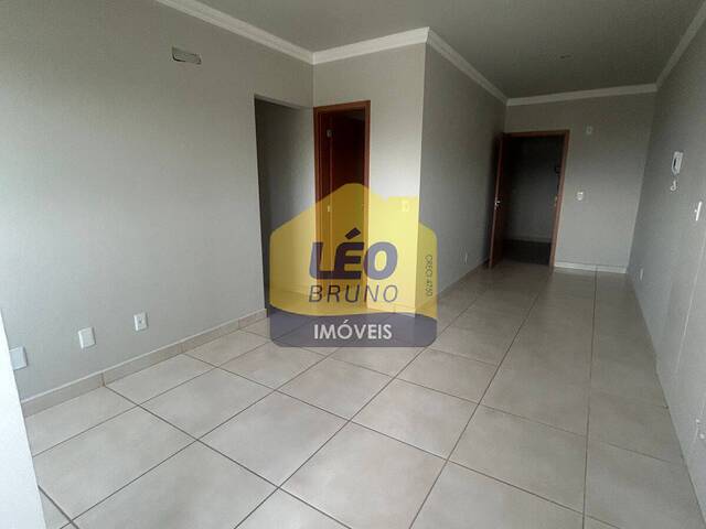 #2163 - Apartamento para Venda em Criciúma - SC - 3
