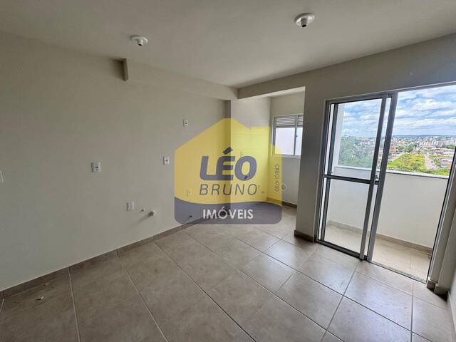#2200 - Apartamento para Venda em Criciúma - SC - 3
