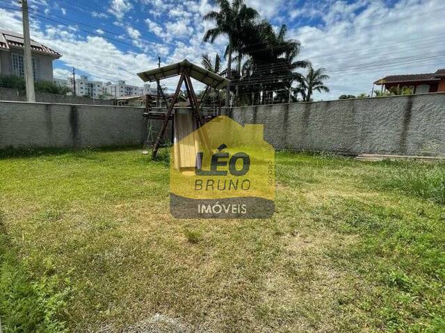 #2203 - Casa para Venda em Criciúma - SC - 3