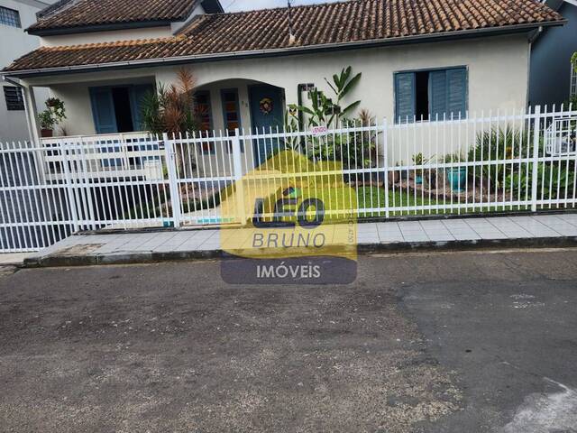 #2211 - Casa para Venda em Criciúma - SC - 1