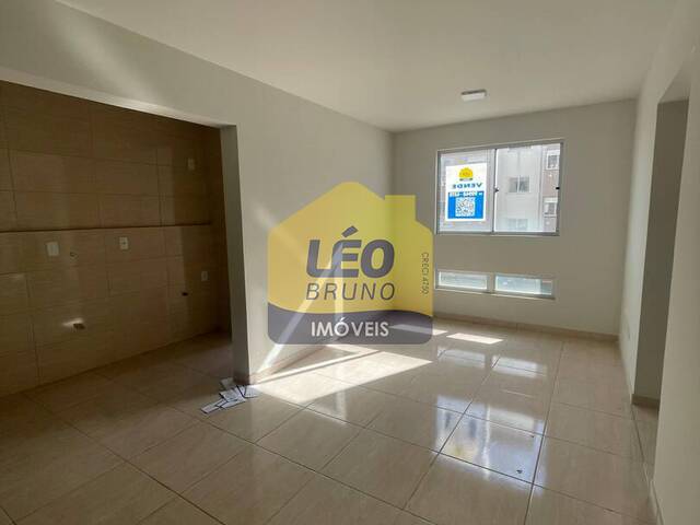 #2214 - Apartamento para Venda em Criciúma - SC - 2