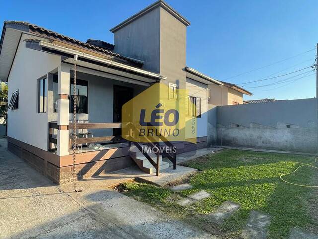 #2247 - Casa para Venda em Criciúma - SC - 3