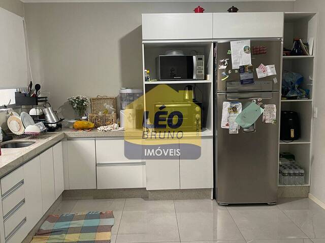 #2273 - Apartamento para Venda em Criciúma - SC - 3