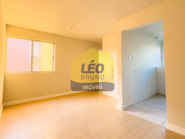 #2318 - Apartamento para Venda em Criciúma - SC - 2
