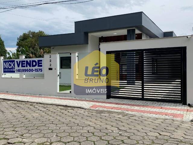 #2323 - Casa para Venda em Criciúma - SC - 2