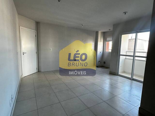 #2361 - Apartamento para Venda em Criciúma - SC - 3
