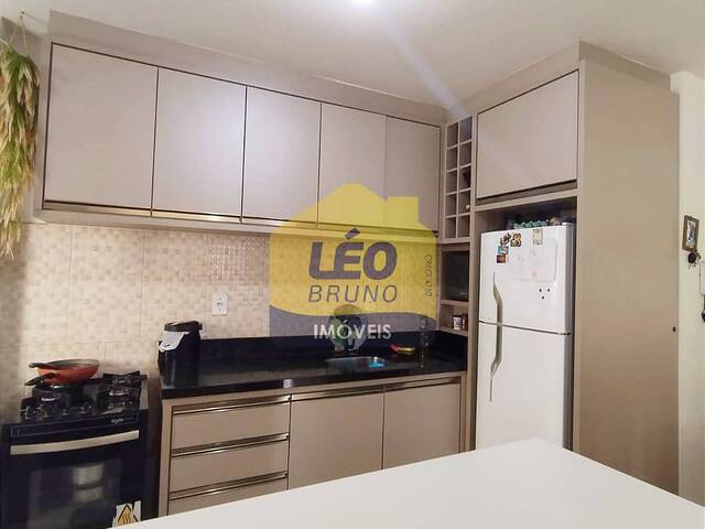 #2364 - Apartamento para Venda em Criciúma - SC - 3