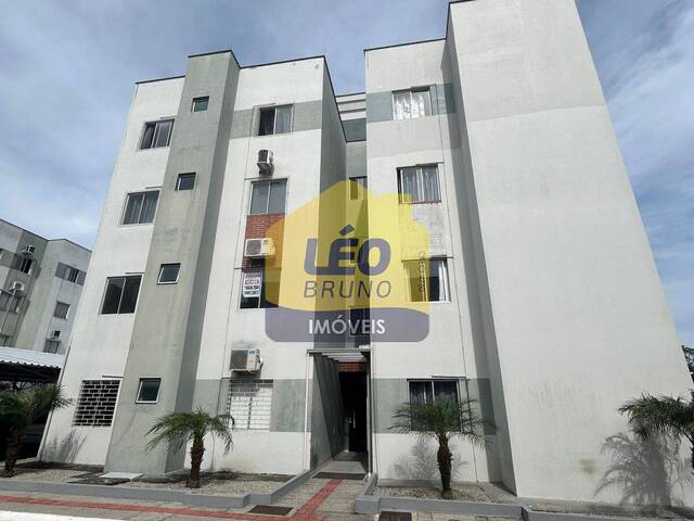 #2365 - Apartamento para Venda em Criciúma - SC - 1
