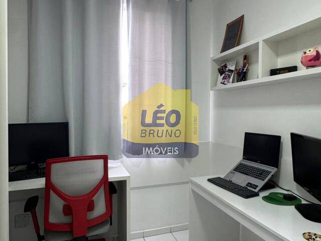 #2381 - Apartamento para Venda em Criciúma - SC - 3