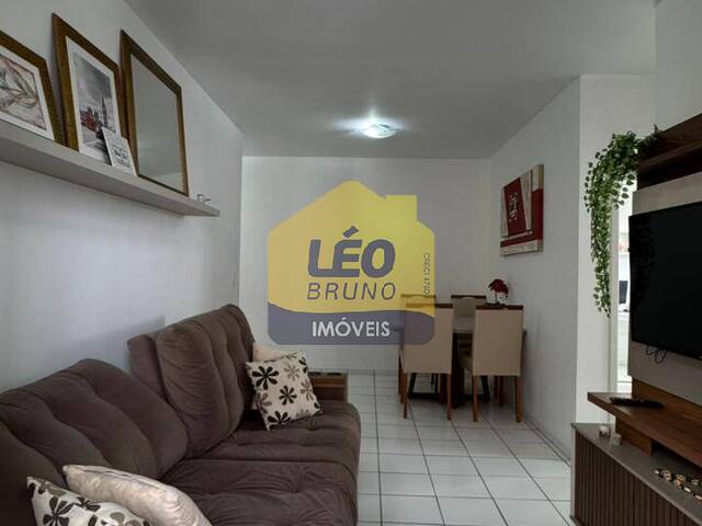 #2381 - Apartamento para Venda em Criciúma - SC - 2