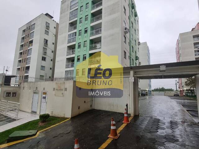 #2383 - Apartamento para Venda em Criciúma - SC - 1