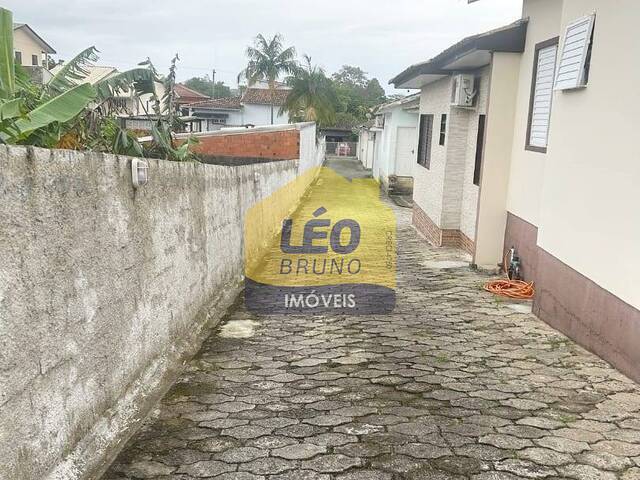 #2385 - Casa para Venda em Içara - SC - 3