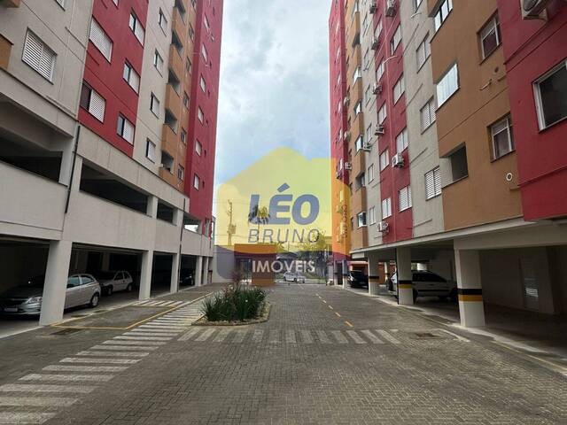 Apartamento para Venda em Criciúma - 5