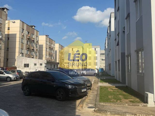#2412 - Apartamento para Venda em Criciúma - SC - 2