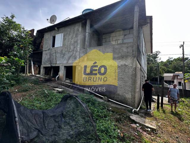 #2426 - Casa para Venda em Criciúma - SC - 2