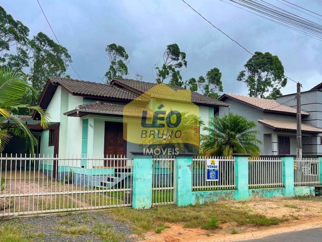 #2438 - Casa para Venda em Forquilhinha - SC - 2