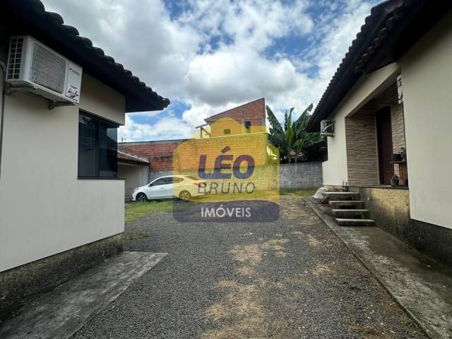 #2441 - Casa para Venda em Criciúma - SC - 3