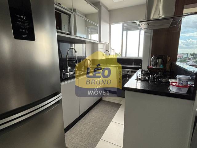 #2446 - Apartamento para Venda em Criciúma - SC - 3