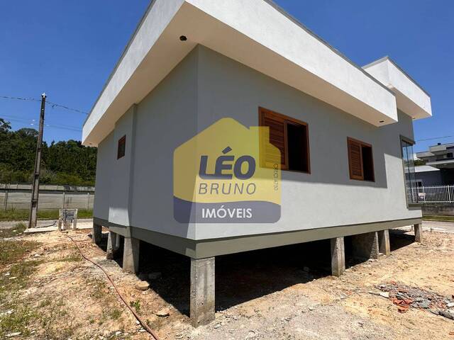 #2454 - Casa para Venda em Criciúma - SC - 2