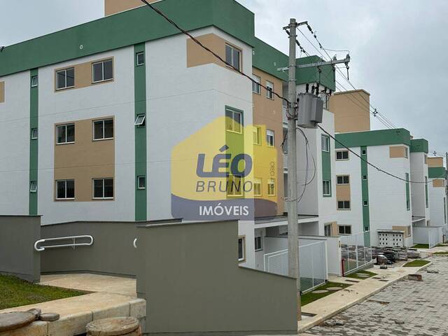 #2414 - Apartamento para Venda em Criciúma - SC - 2