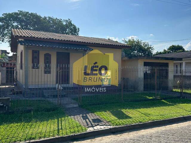 #2462 - Casa para Venda em Criciúma - SC - 2