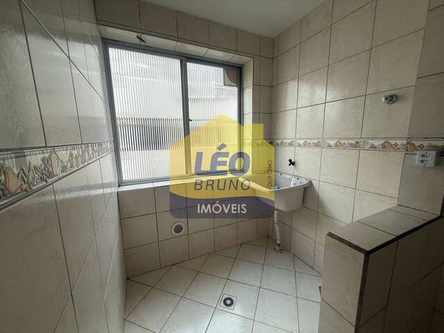 #2479 - Apartamento para Venda em Criciúma - SC - 3