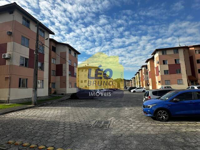 #2480 - Apartamento para Venda em Criciúma - SC - 2