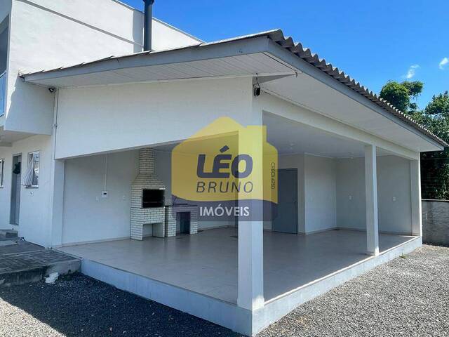 #2481 - Casa para Venda em Criciúma - SC - 3