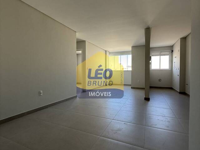 #2516 - Apartamento para Venda em Criciúma - SC - 2