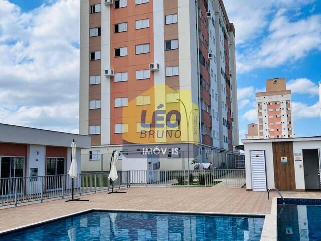 #2521 - Apartamento para Venda em Criciúma - SC - 2