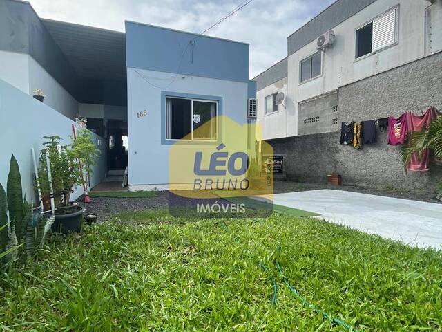 #2525 - Casa para Venda em Criciúma - SC - 1