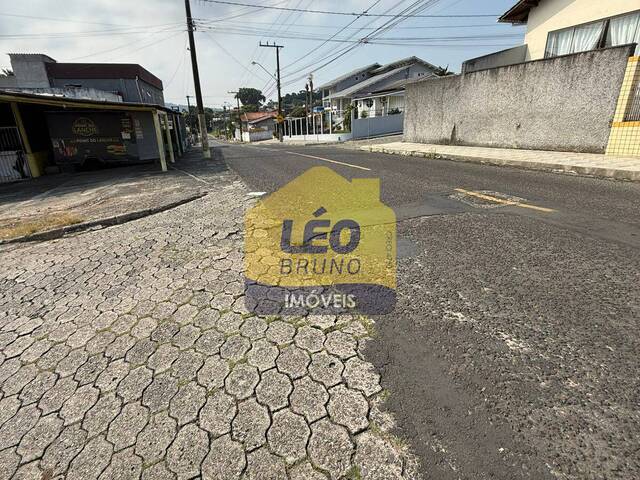 #2526 - Casa para Venda em Criciúma - SC - 2