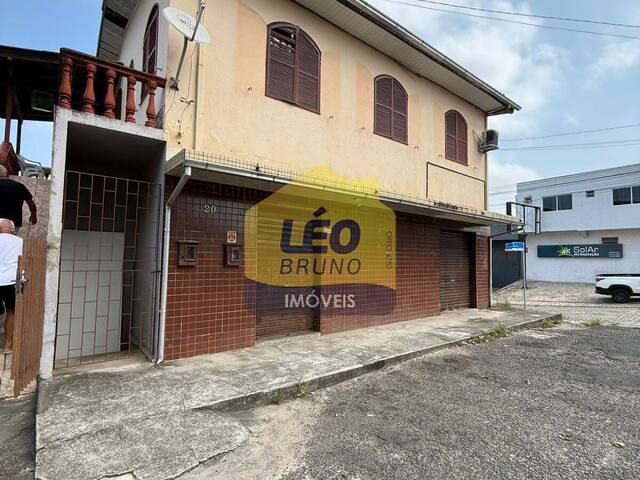 #2527 - Casa para Venda em Criciúma - SC - 2