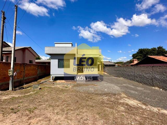 #2532 - Casa para Venda em Criciúma - SC - 3