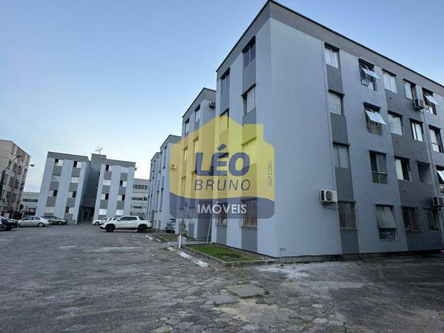 #2533 - Apartamento para Venda em Criciúma - SC - 3